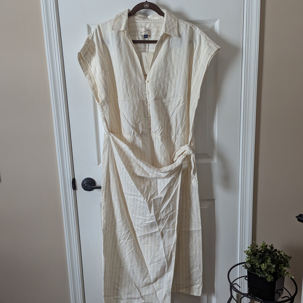 Universal Thread Cream Midi Dress